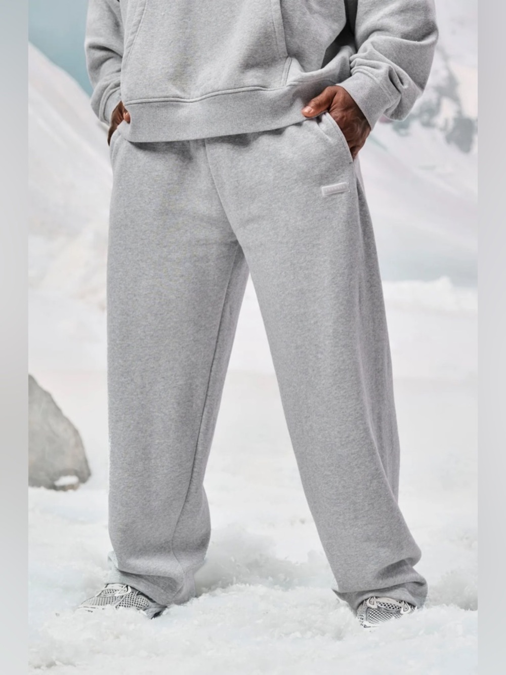 YOUNGLA COMFY COLLECTION - SWEATS HEATHER GREY